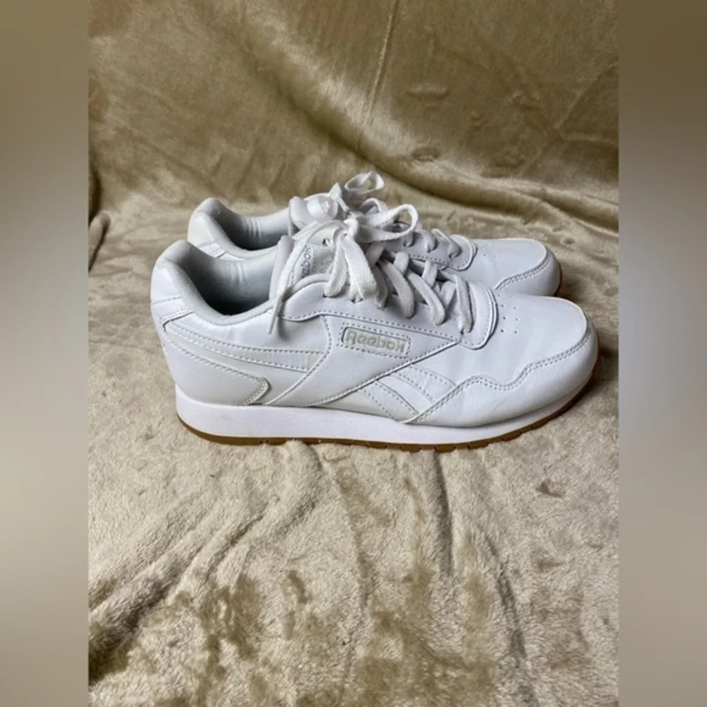REEBOK CLASSIC HARMAN RUN WOMEN SIZE 7.5 - Picture 1 of 5
